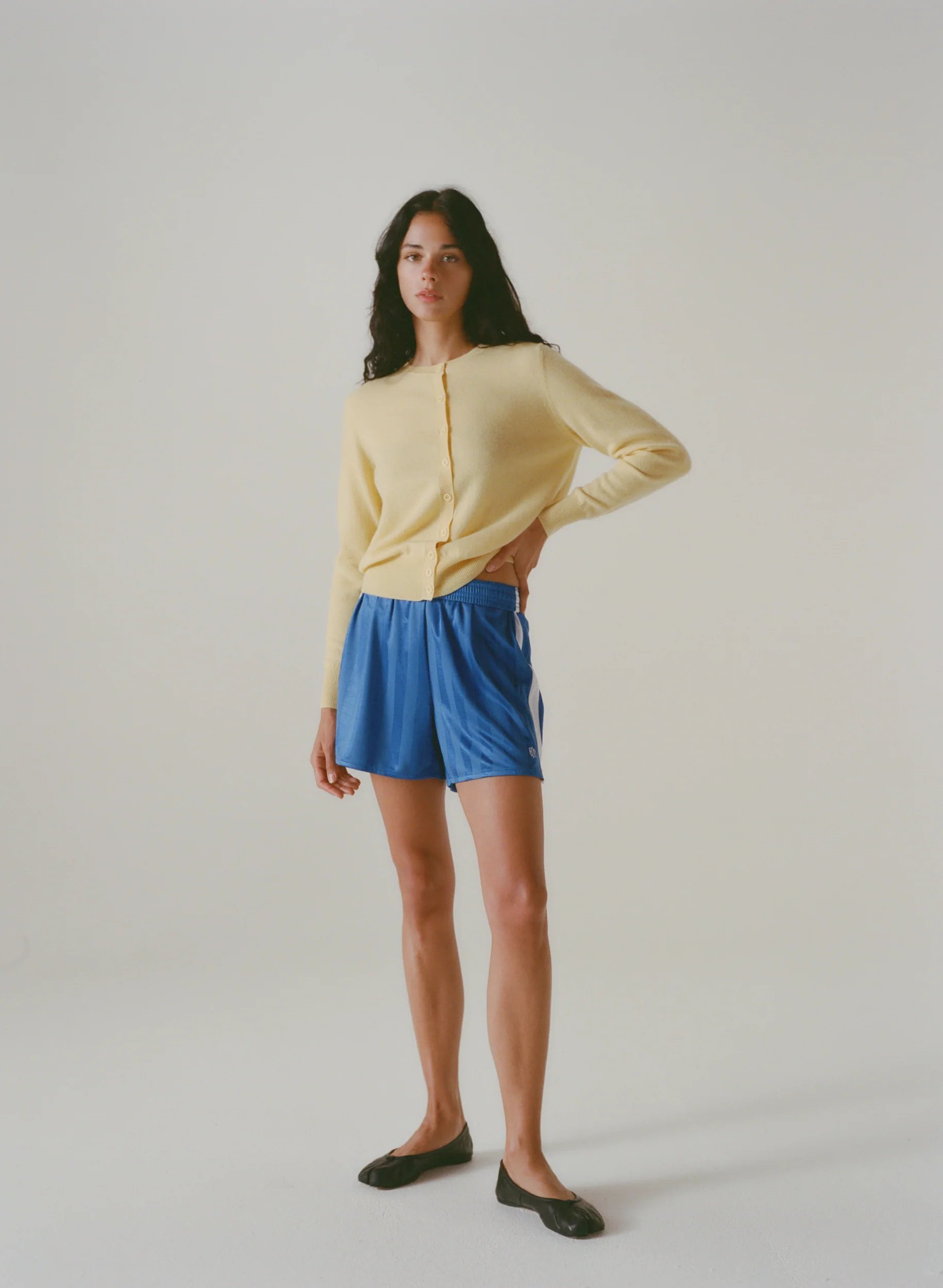 Women's Cashmere Cardigan - Image 14